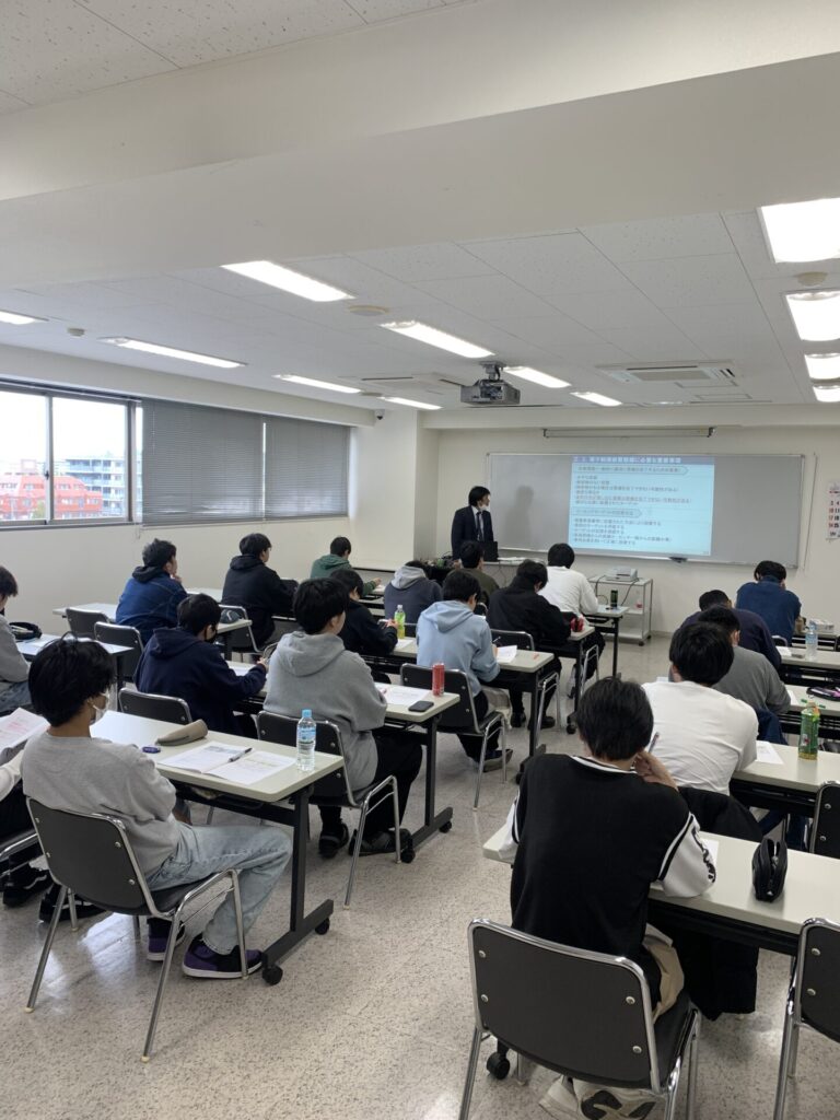 【電子制御装置整備の整備主任者等資格】